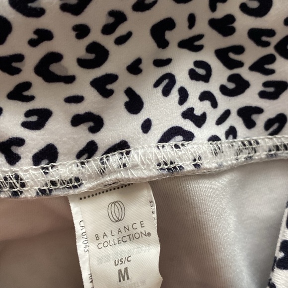 Balance Collection Cheetah Leopard Animal Print Leggings Exercise Size Medium - Picture 11 of 12